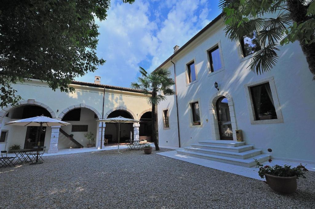 Villa Ferrario Relais Costermano Exterior photo